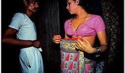 妓女地狱 在线观看,揭秘“妓女地狱”在线观看背后的真相